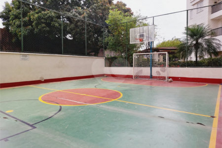 Apartamento à venda ou para alugar com 2 quartos em Vila Anastácio, São Paulo, SP