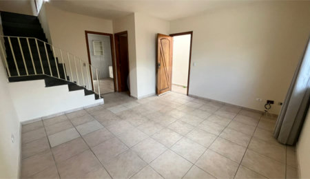 Casa à venda com 3 quartos, sendo 1 suíte,  em Jardim Morro Verde, São Paulo, SP