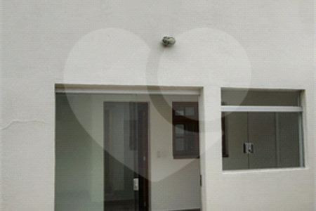 Casa de Vila à venda com 3 quartos, sendo 2 suítes, em Santo Amaro, São Paulo, SP