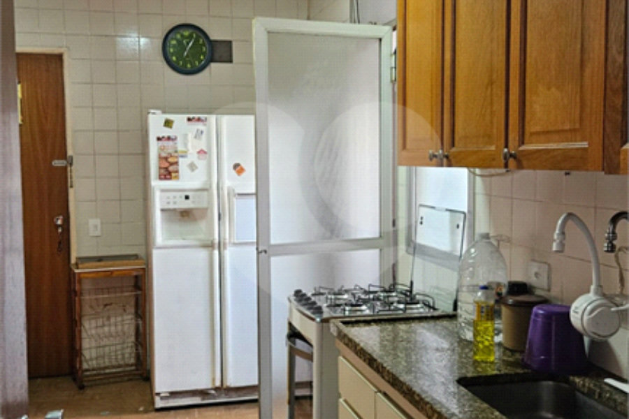 Apartamento à venda com 3 quartos, sendo 1 suíte, em Cerqueira Cesar, São Paulo, SP