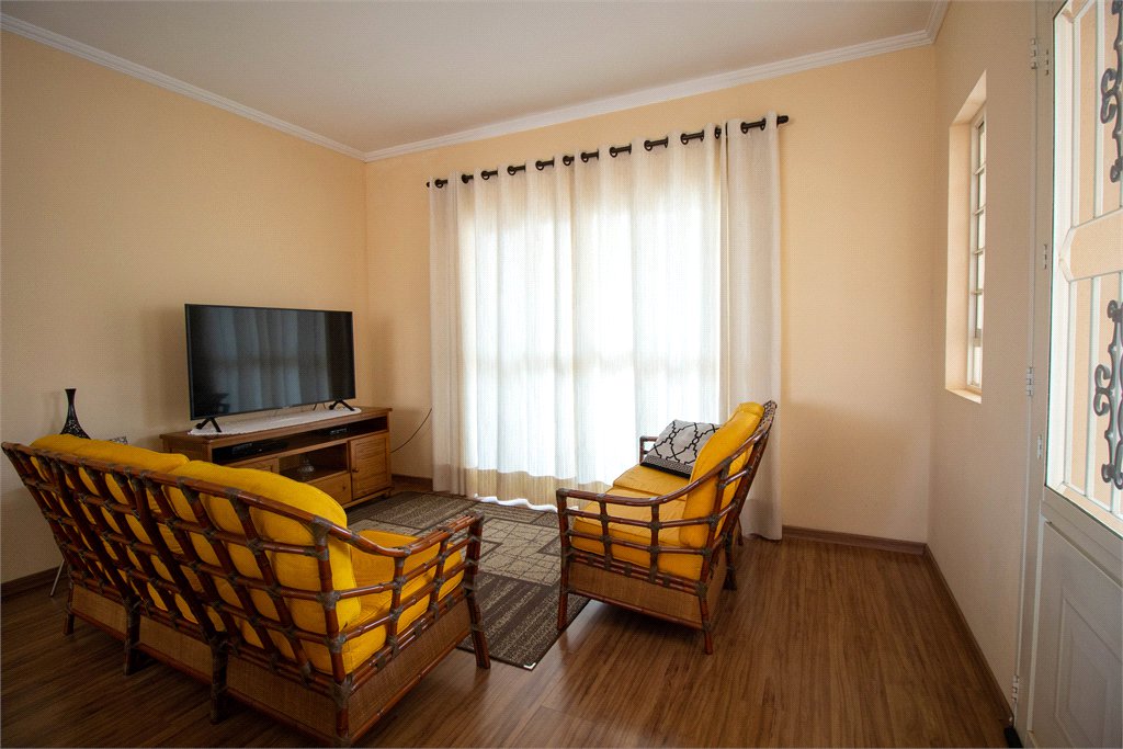 Casa à venda com 3 quartos, sendo 1 suíte, em Jardim São José, São Roque, SP