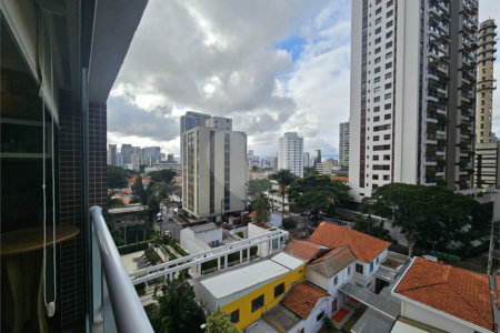Apartamento para alugar com 2 quartos, sendo 1 suíte,  em Jardim das Acácias, São Paulo, SP
