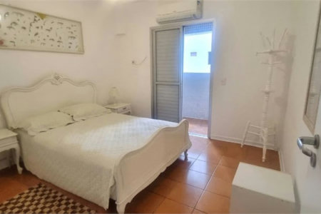 Apartamento porteira fechada com vista para o mar e lazer completo em Pitangueiras – Guarujá