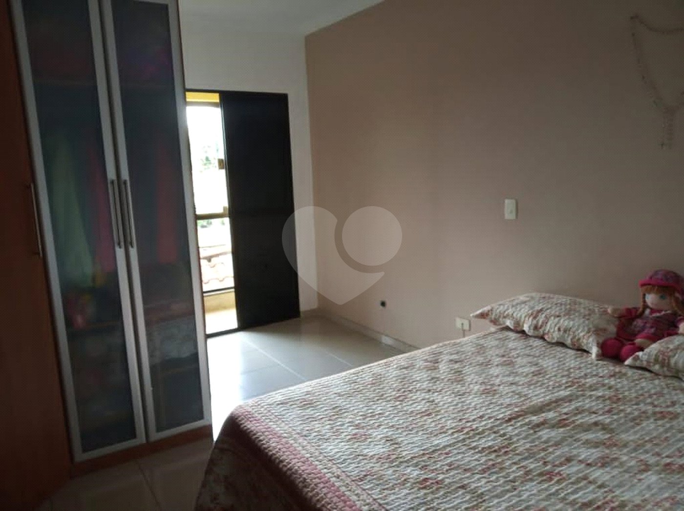 Sobrado à venda com 3 quartos, sendo 1 suíte,  em Vila Medeiros, São Paulo, SP