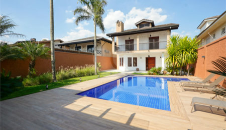 Casa à venda com 4 quartos, sendo 2 suítes,  em Interlagos, São Paulo, SP