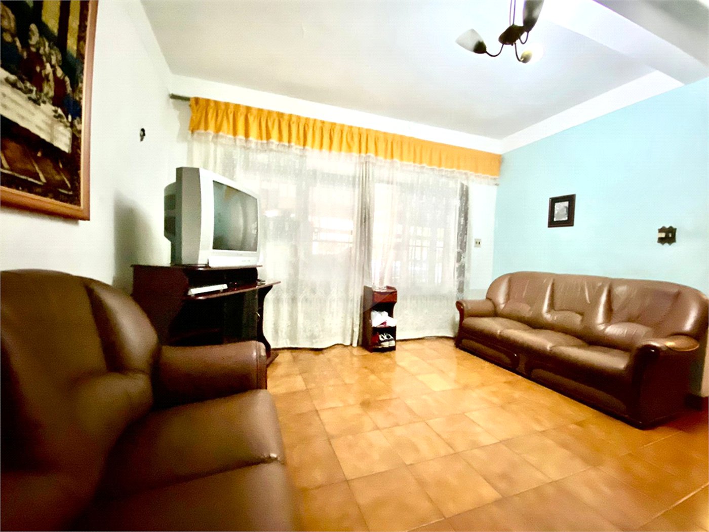 Casa à venda com 6 quartos, sendo 1 suíte, em Vila Mariana, São Paulo, SP