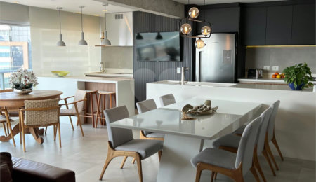 Apartamento à venda com 2 suítes em Vila Gertrudes, São Paulo, SP