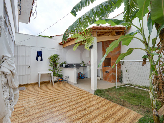 Sobrado à venda com 3 quartos, sendo 1 suíte,  em Chácara Santo Antônio (zona Sul), São Paulo, SP