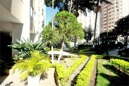 Apartamento à venda com 3 quartos, sendo 1 suíte, em Vila Mariana, São Paulo, SP