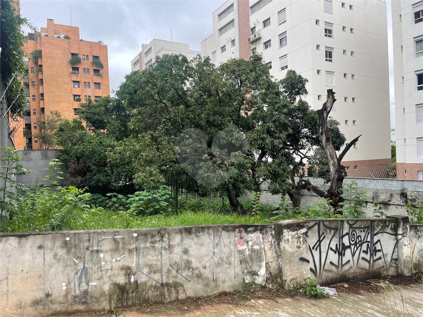Terreno à venda em Jardim Guedala, São Paulo, SP