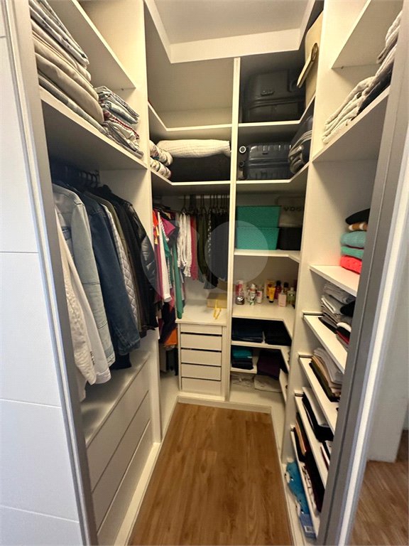 Apartamento à venda com 3 quartos, sendo 2 suítes, em Vila Suzana, São Paulo, SP