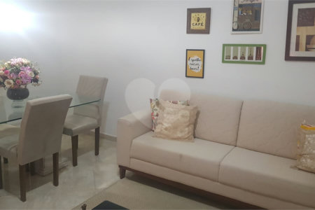 Apartamento à venda com 2 quartos no Centro, Rio de Janeiro, RJ