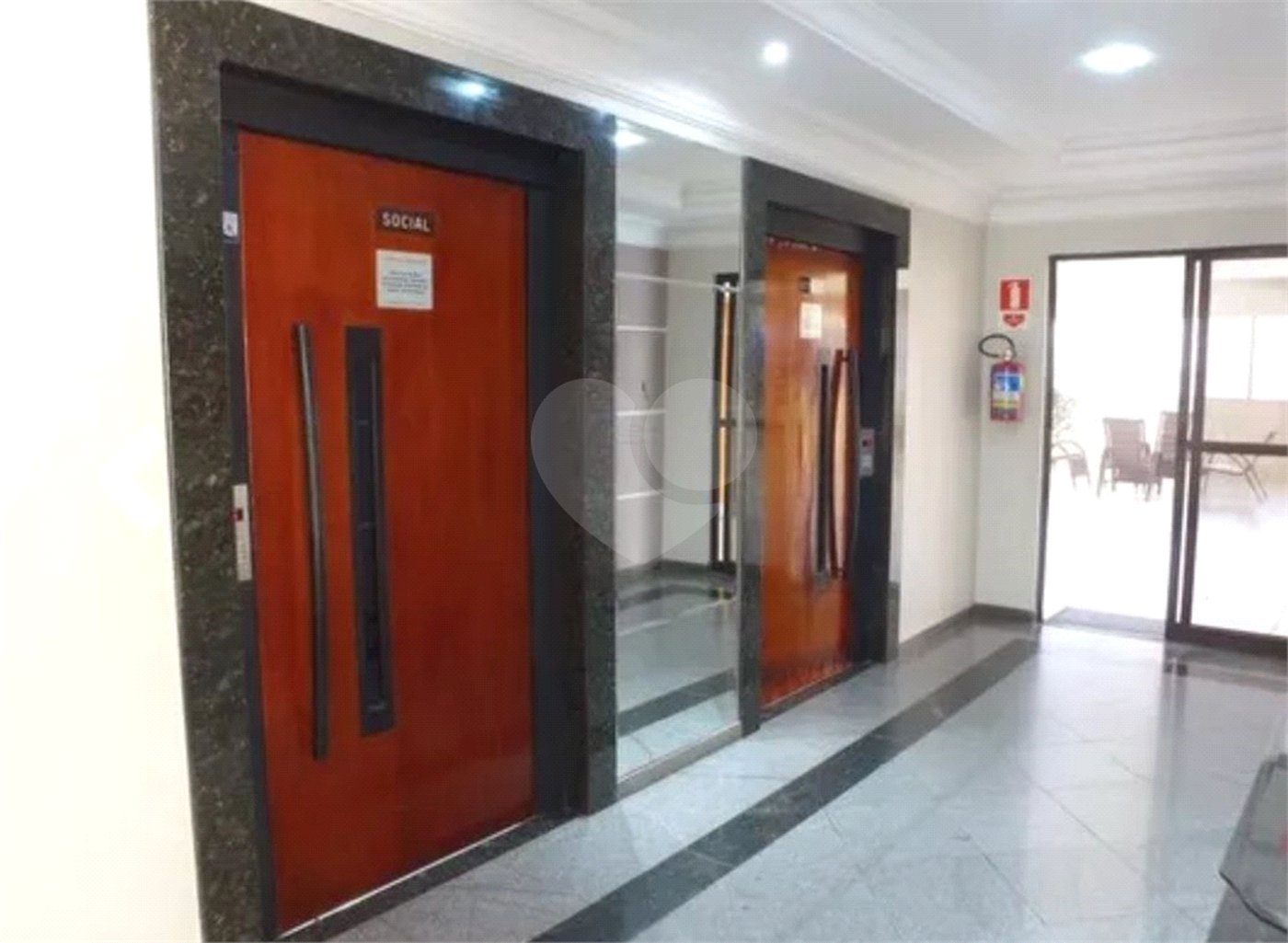 Apartamento à venda com 3 quartos, sendo 1 suíte, em Alvorada, Cuiabá, MT