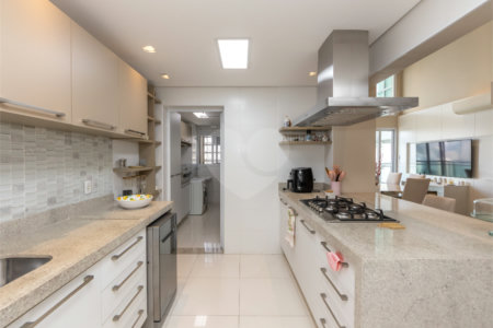 Apartamento à venda com 4 quartos, sendo 3 suítes, em Brooklin Paulista, São Paulo, SP