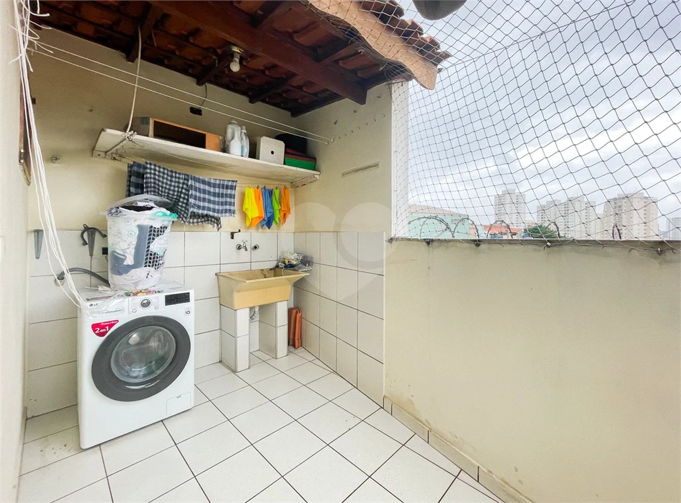Casa - Sobrado - Vila Prudente - 3 Suítes / Quartos - Escritório - 1 Vaga - Venda / Compra