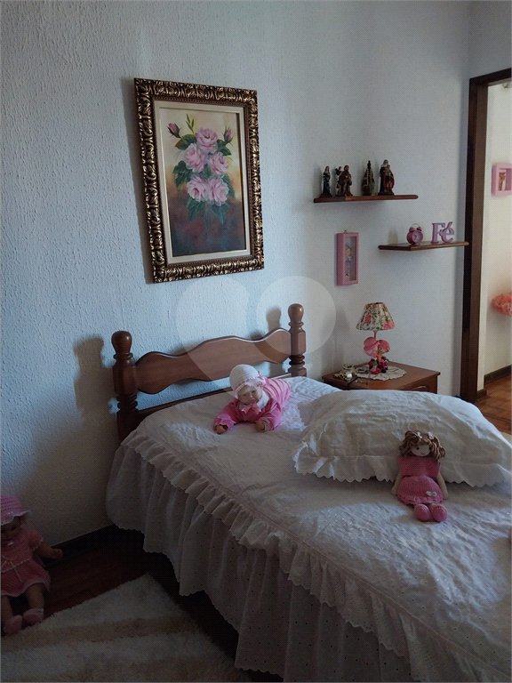 Casa à venda com 3 quartos, sendo 2 suítes, em Siciliano, São Paulo, SP