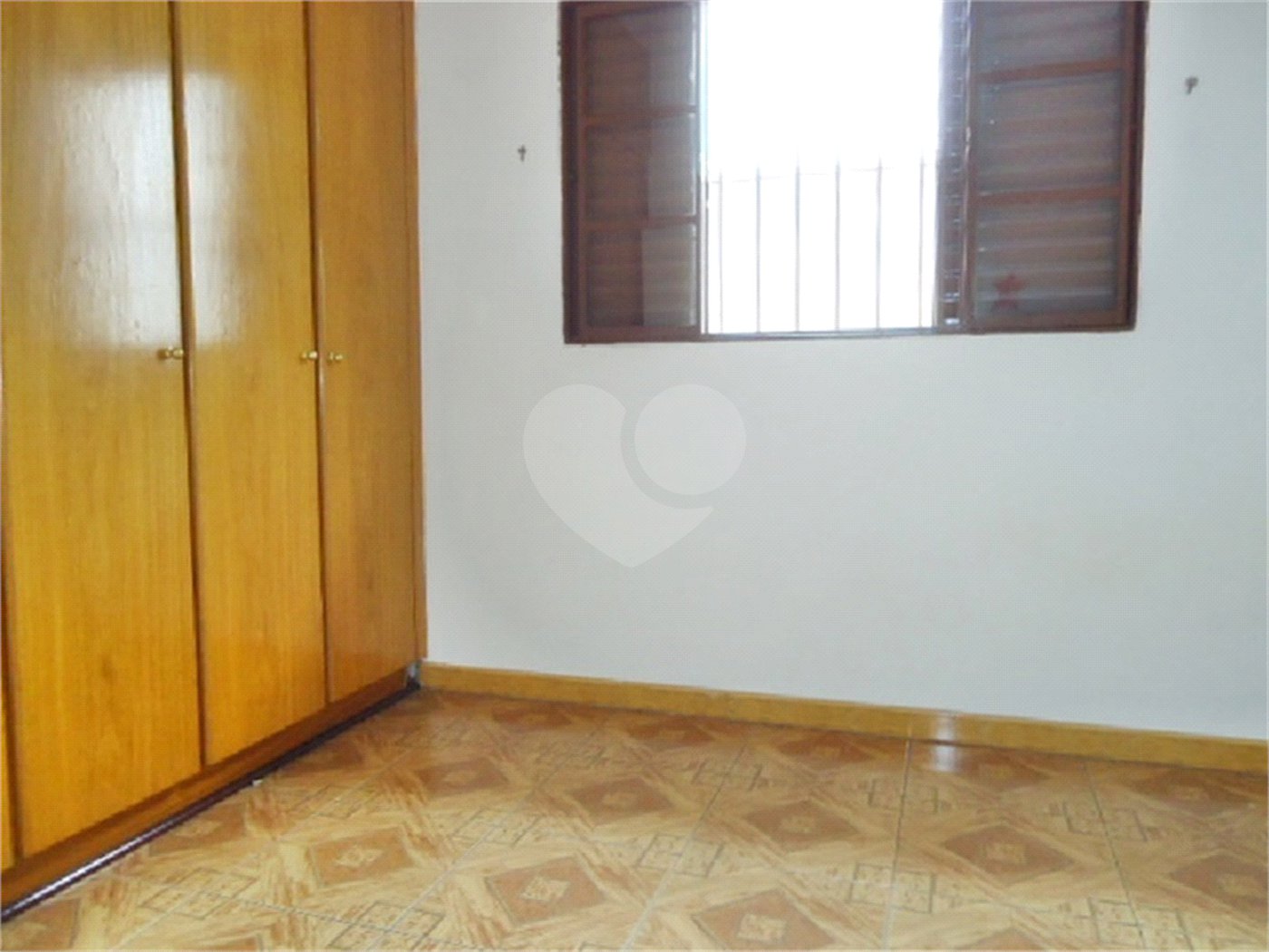 Sobrado à venda com 3 quartos em Vila Gustavo, São Paulo, SP