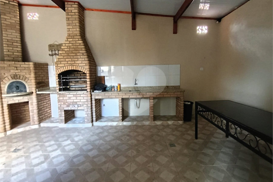 Apartamento à venda com 2 quartos em Chora Menino, São Paulo, SP