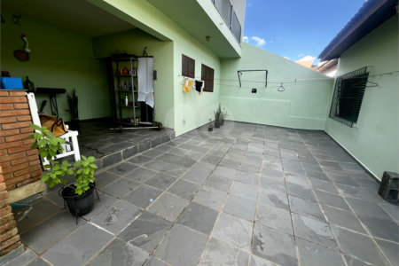 Casa à venda com 5 quartos, sendo 1 suíte,  em Vila Rosa, Itapetininga, SP
