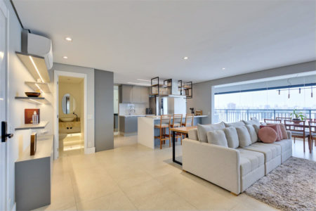 Apartamento à venda com 2 suítes em Santo Amaro, São Paulo, SP