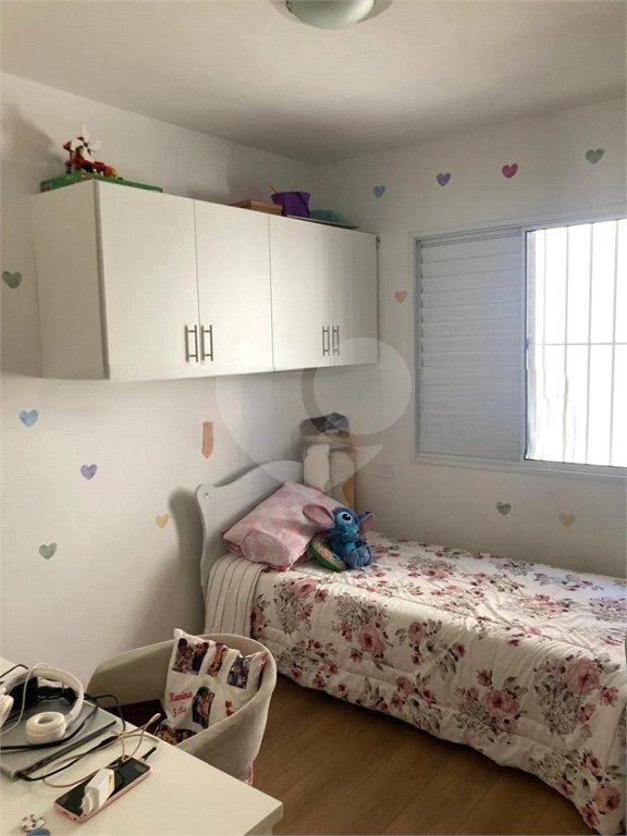 Casa à venda com 3 quartos, sendo 1 suíte, no condomínio Villa Sorrentina, São Paulo - SP