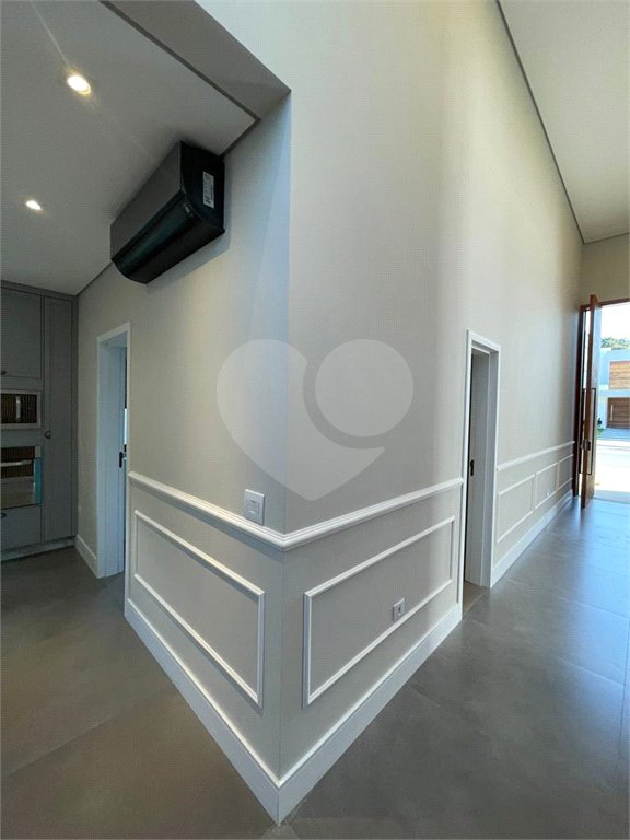Casa à venda com 3 suítes no condomínio Residencial Granville, Atibaia - SP