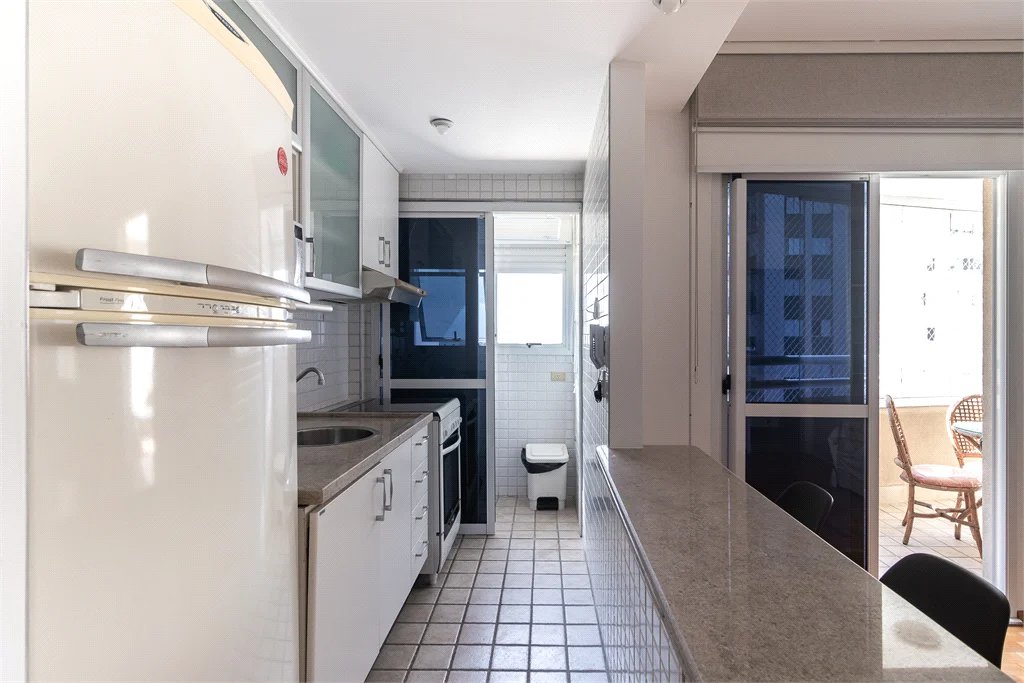 Apartamento à venda ou para alugar com 1 suíte em Pinheiros, São Paulo, SP
