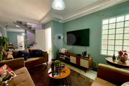 Casa à venda com 3 suítes em Jardim Imperador, Guarulhos, SP