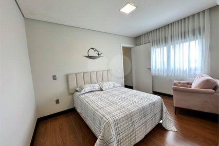 Casa à venda com 3 suítes no condomínio Villas do Golfe, Itu - SP