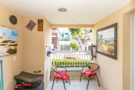 Apartamento à venda com 2 quartos, sendo 1 suíte,  em Bosque da Saúde, São Paulo, SP