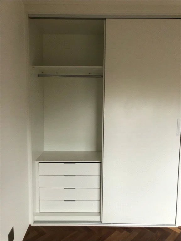 Apartamento à venda com 4 suítes em Vila Suzana, São Paulo, SP