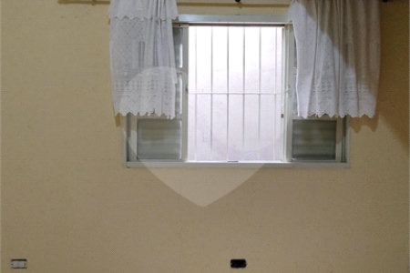 Casa à venda com 3 quartos, sendo 1 suíte, em Vila Santa Helena, Atibaia, SP