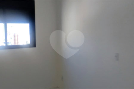 Apartamento à venda com 2 quartos, sendo 1 suíte, em Vila Osasco, Osasco, SP