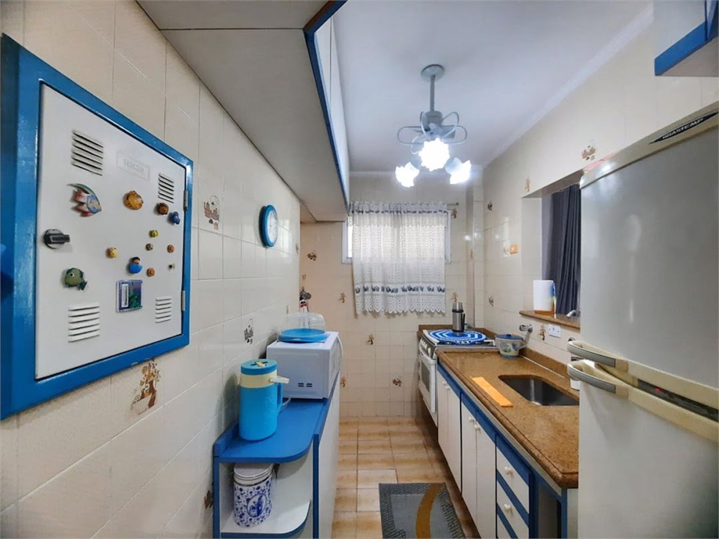 Apartamento com 2 dormitórios à venda na Enseada – 500 metros da praia