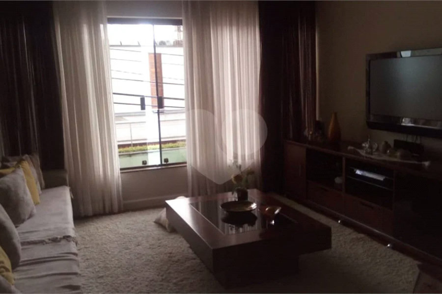 Casa à venda com 3 suítes em Tucuruvi, São Paulo, SP