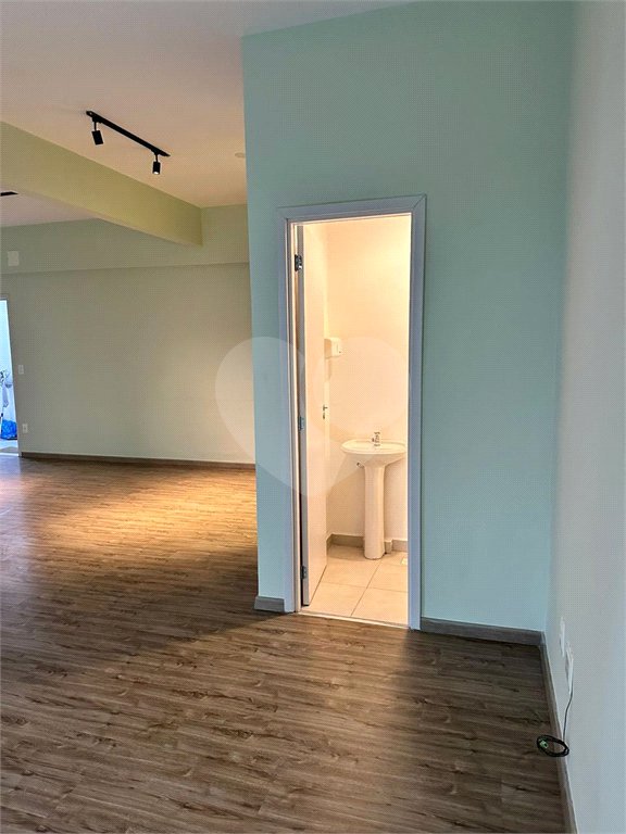 Sala à venda ou para alugar em Santa Rosa, Vinhedo, SP