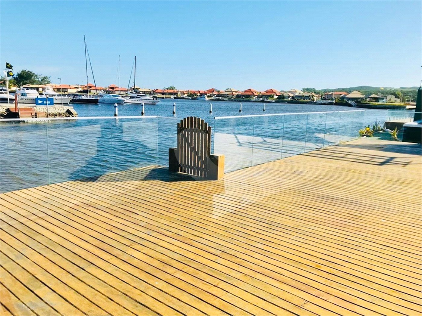 Casa para alugar com 5 quartos, sendo 4 suítes, em Marina, Armação dos Búzios, RJ