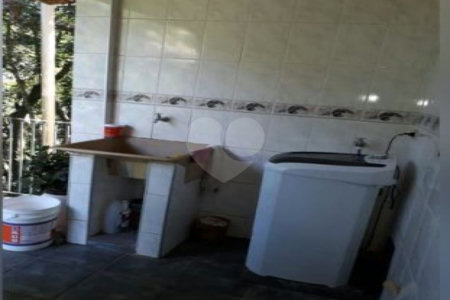 Chácara à venda com 3 quartos em Chácaras Polozzi, Louveira, SP