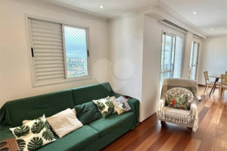 Apartamento à venda com 3 quartos, sendo 1 suíte, em Alto da Boa Vista, São Paulo, SP