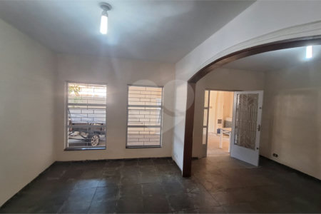 Casa à venda com 5 quartos, sendo 2 suítes,  em Vila Barão, Sorocaba, SP
