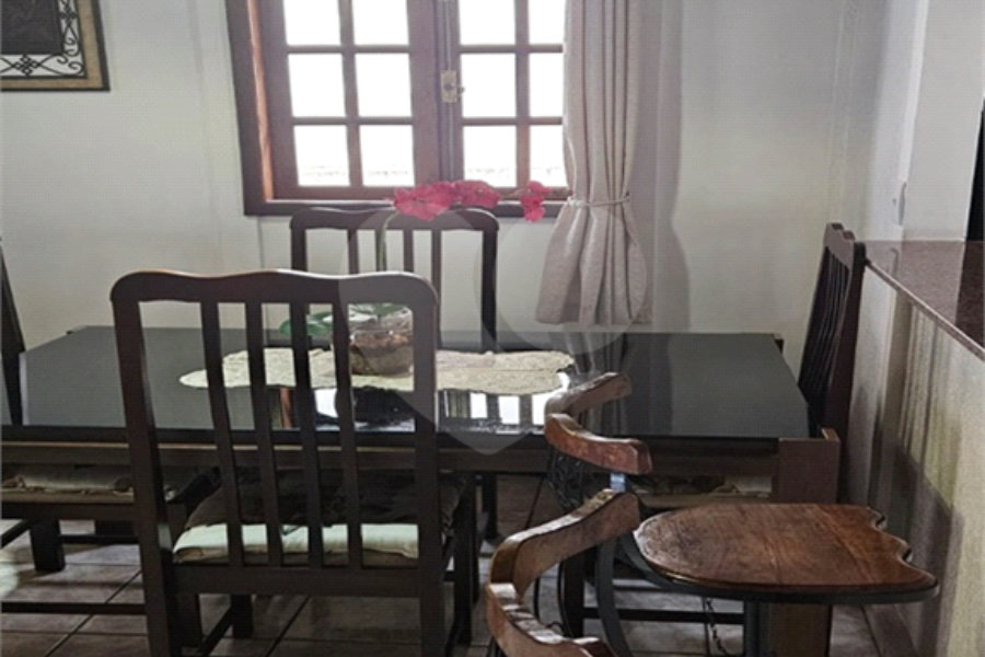Casa à venda com 2 quartos, sendo 1 suíte, em Tremembé, São Paulo, SP