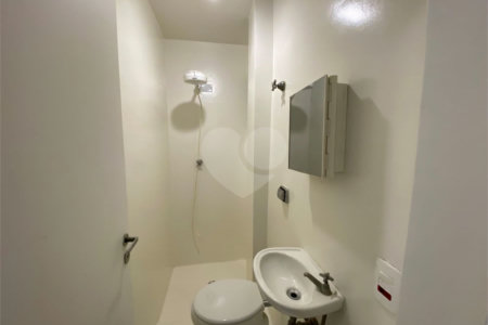 Apartamento para alugar com 3 quartos, sendo 1 suíte, em Jardim Europa, São Paulo, SP