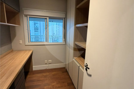 Apartamento à venda com 3 quartos, sendo 1 suíte, no Centro, São Bernardo do Campo, SP