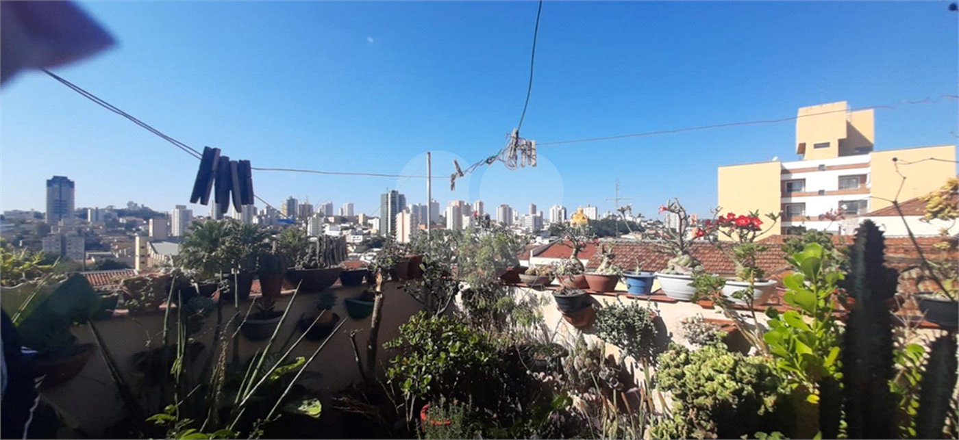 Sobrado no Jardim São Carlos.