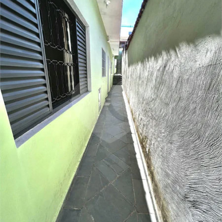 Casa com 2 quartos na Vila Brasileira em Mogi das Cruzes/SP