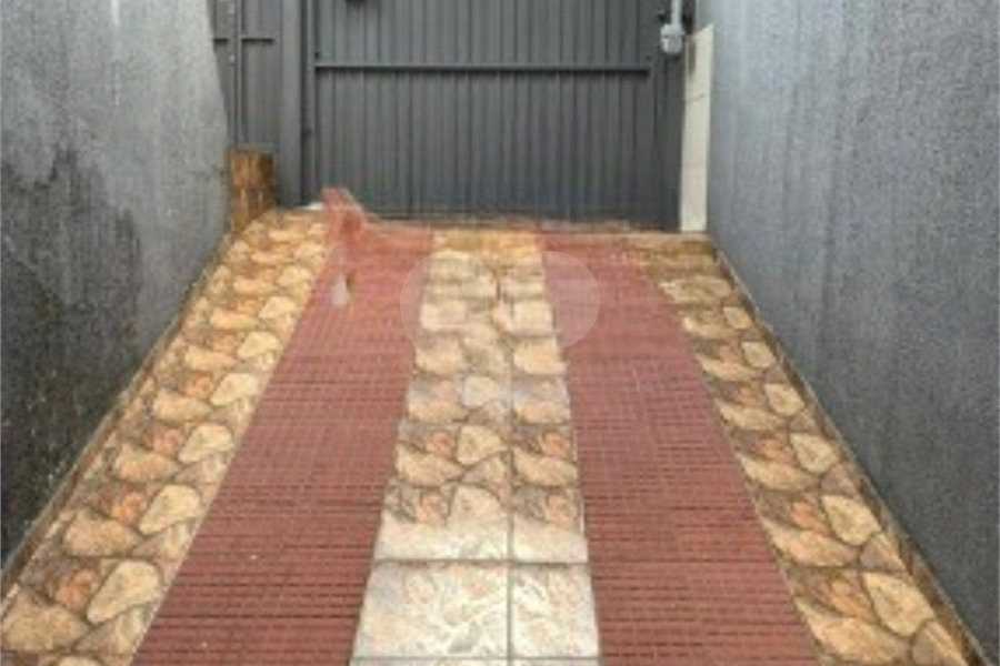 Sobrado à venda com 3 quartos, sendo 1 suíte, em Parque Naçoes Unidas, São Paulo, SP