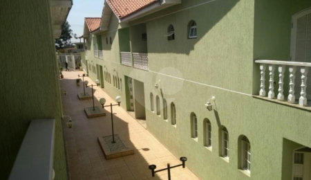 Casa à venda com 3 quartos, sendo 1 suíte,  no condomínio São Marcos, São Paulo - SP