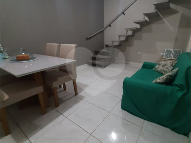 Sobrado à venda com 4 quartos, sendo 1 suíte,  em Tremembé, São Paulo, SP