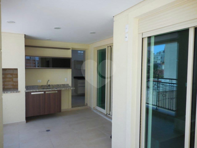 Apartamento à venda com 3 quartos, sendo 1 suíte,  em Santana, São Paulo, SP