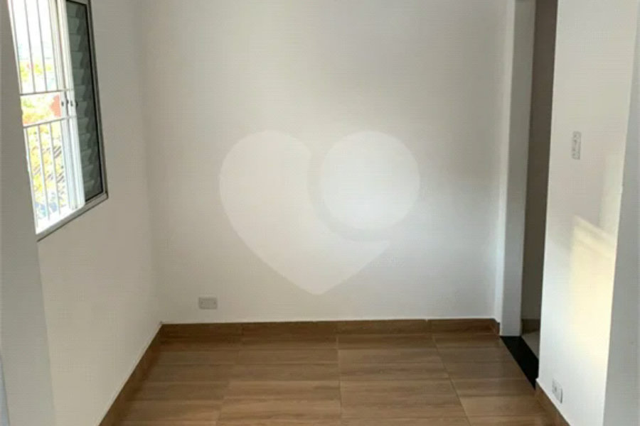 Sobrado à venda com 2 quartos em Tremembé, São Paulo, SP